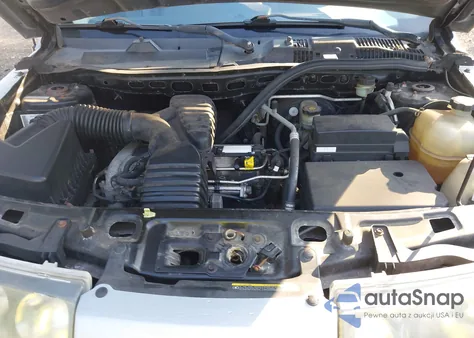 2004 Saturn Vue 4 Cyl from USA, damaged, VIN 5GZCZ23D94S868780